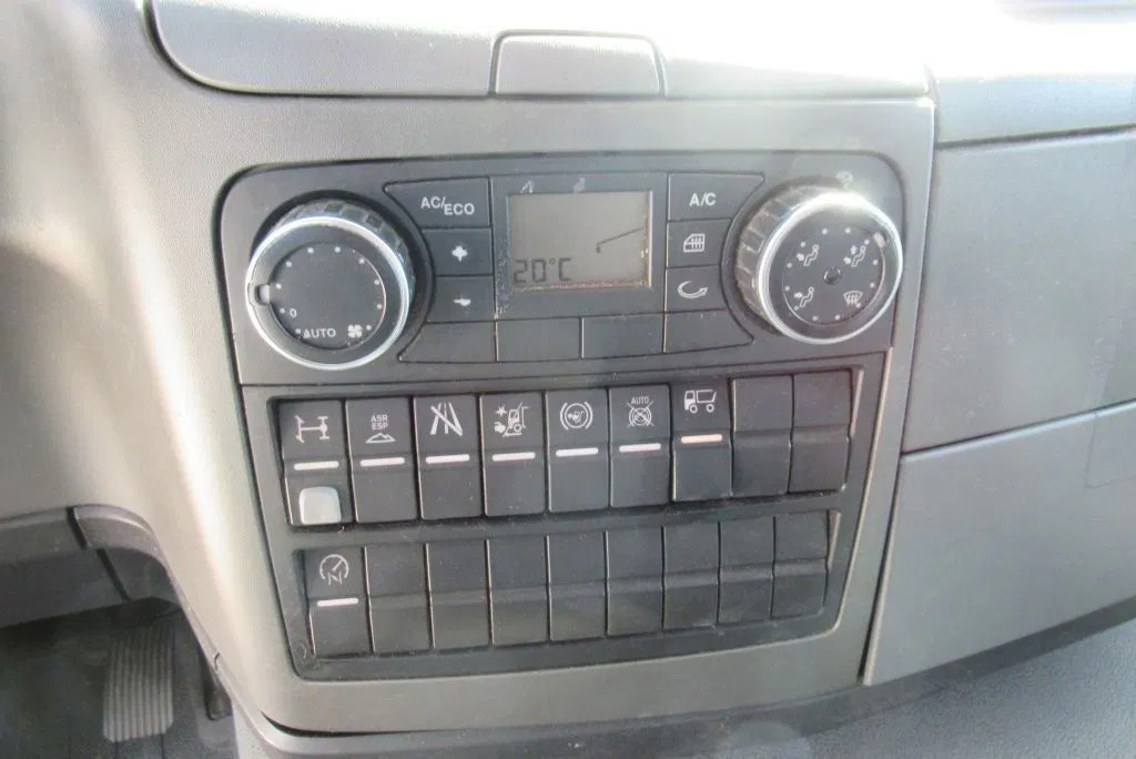 MAN TGM 15.250 Bak + klep E6 7