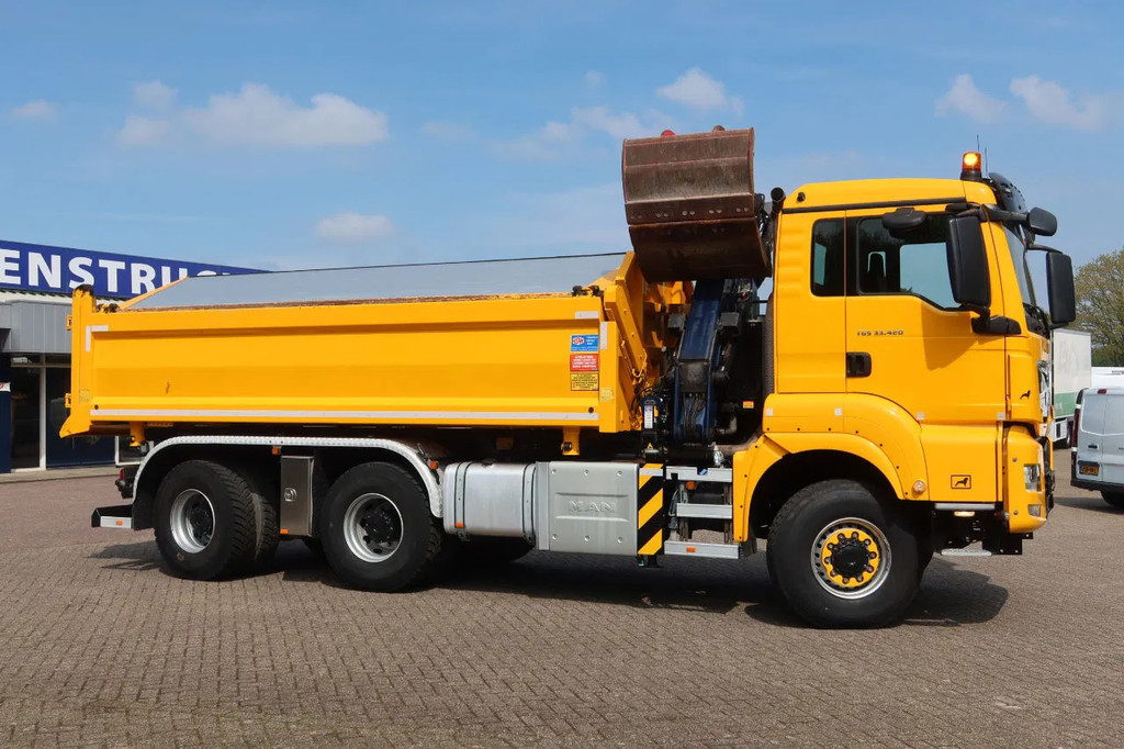 MAN TGS 33.420 2 Zijdige kipper + kraan 6x6 Stuur as 18