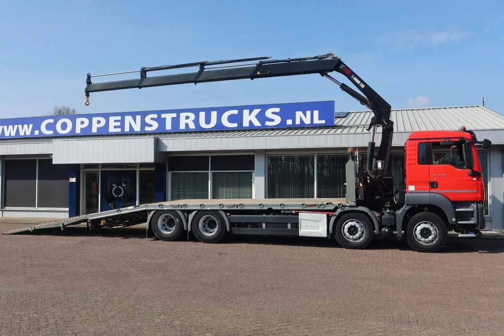 MAN TGS 35.360 8X2 Euro 6 Oprijwagen + HIAB 228 E 3 kraan. Radio grafisch + winch 19