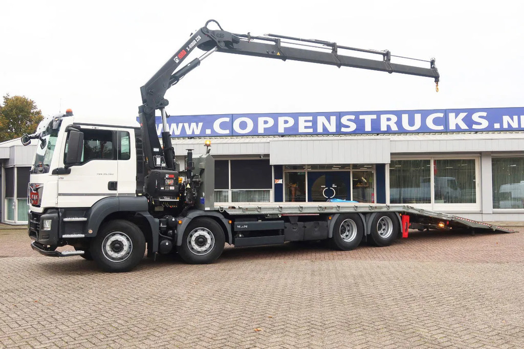 MAN TGS 35.360 Kraanwagen + oprijwagen Hiab 228 E3 17