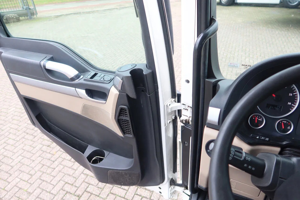 MAN TGS 35.360 Oprijwagen + HIAB 228 E3 Kraan 8x2 10