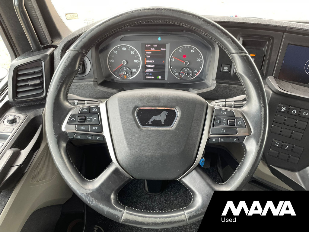 MAN TGX 18.470 4X2 BL GM cabine Retarder Standkachel Clang / Rema 2x Tank 13