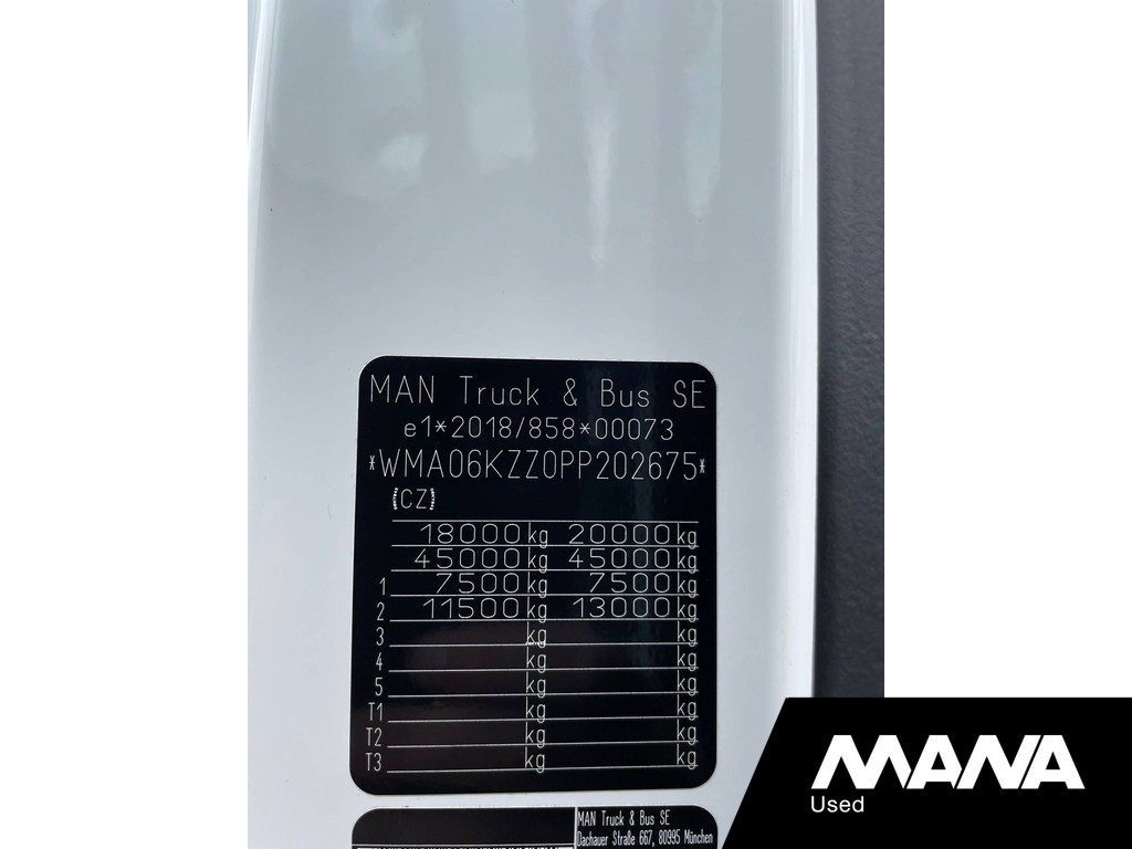 MAN TGX 18.470 4X2 BL GM cabine Retarder Standkachel Clang / Rema 2x Tank 7