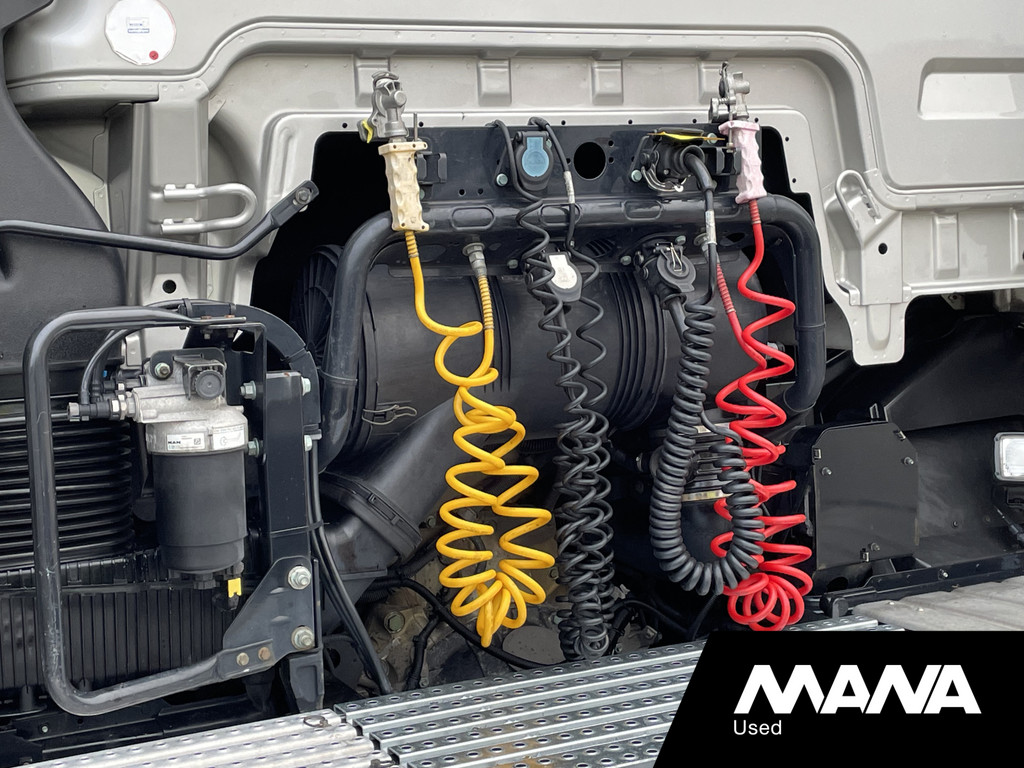 MAN TGX 18.470 4x2 BLS Sideskirts Koelkast Standkachel 11