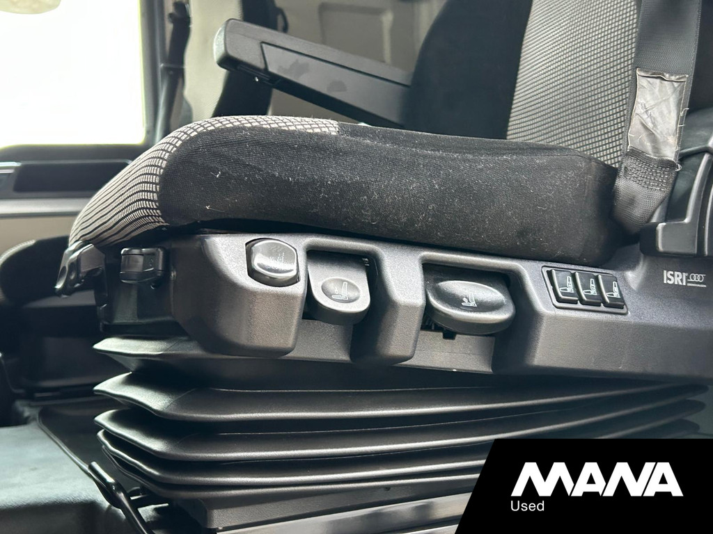 MAN TGX 18.470 4x2 BLS Sideskirts Koelkast Standkachel 13