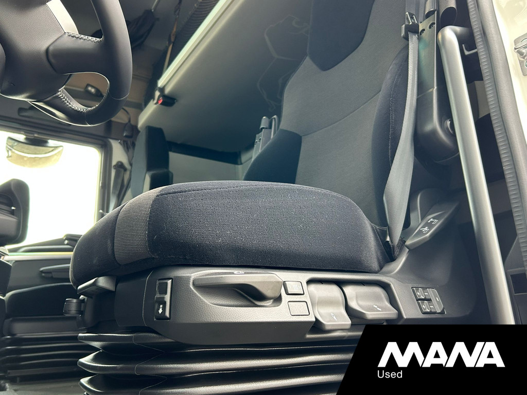 MAN TGX 18.560 GX 4x2 LL D30 PowerLion Optiview Standairco Camera Navi Koelkast 13