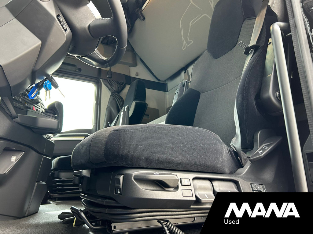 MAN TGX 18.560 GX 4x2 LL D30 PowerLion Retarder Optiview Standairco Camera Navi Koelkast 13