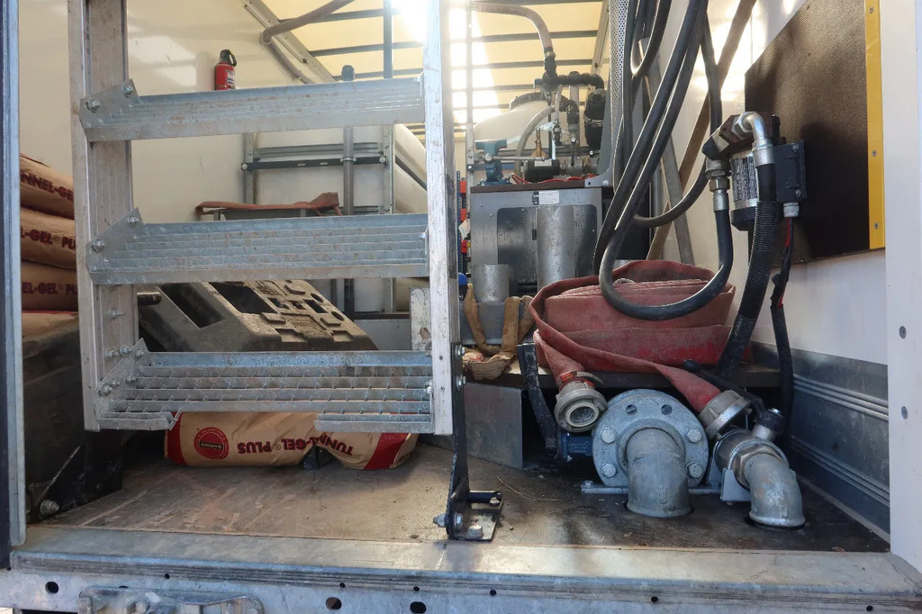 MAN TGX 26.510 DRILLING SE. Drilling/concrete/cement + HIEBENTHAl 3 as aanhanger 2024 15