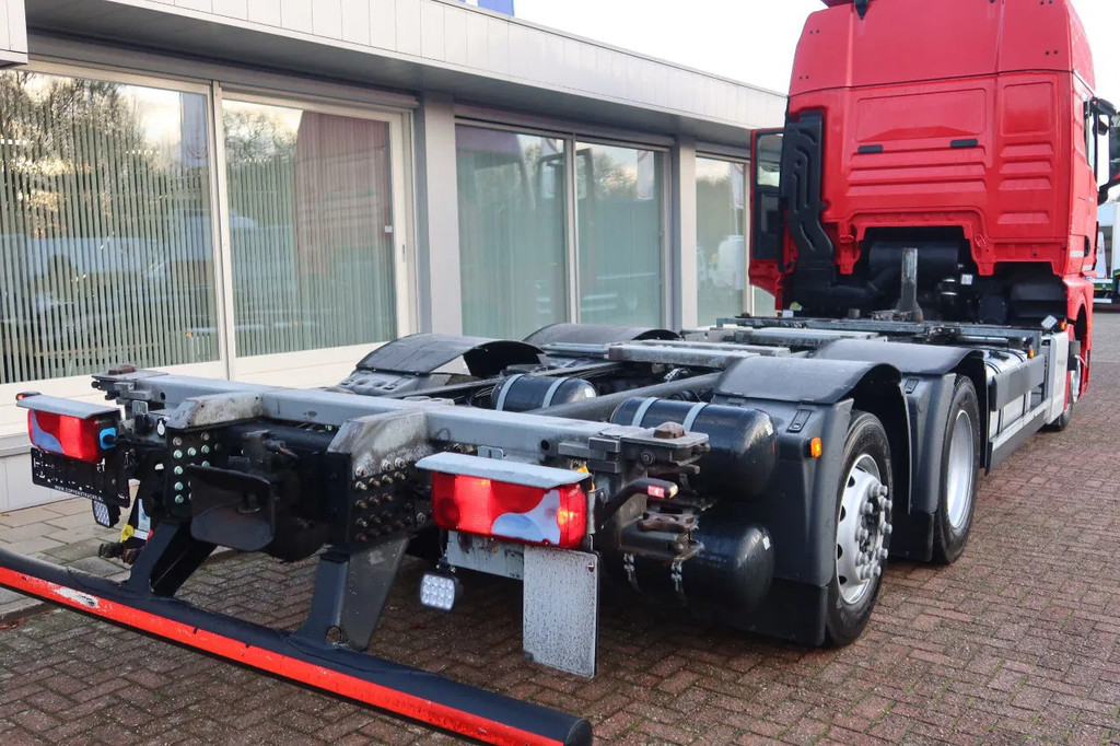 MAN TGX 26.510 6x2 Intarder. Volledige luchtvering 3