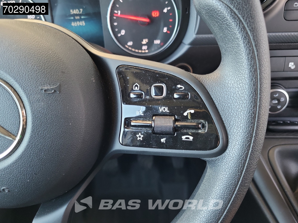 Mercedes-Benz 112 CDI L2H1 Airco Cruise Camera Parkeersensoren MBUX CarPlay Euro6 L2 Long 4m3 Airco Cruise control 17
