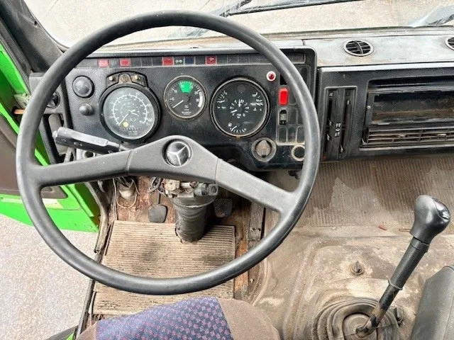 Mercedes-Benz 1617 C 4x2 KIPPER WITH CRANE (6-CILINDER ENGINE / MANUAL GEARBOX / FULL STEEL SUSPENSION) 11
