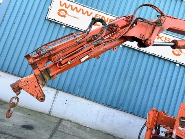 Mercedes-Benz 1922 AK 4x4 V6 WITH ONLY 128.500 KM!! AND HMF 1003K2 CRANE (MANUAL GEARBOX / FULL STEEL SUSPENSION / REDUCTION AXLE / P.T.O. / ETC.) 11