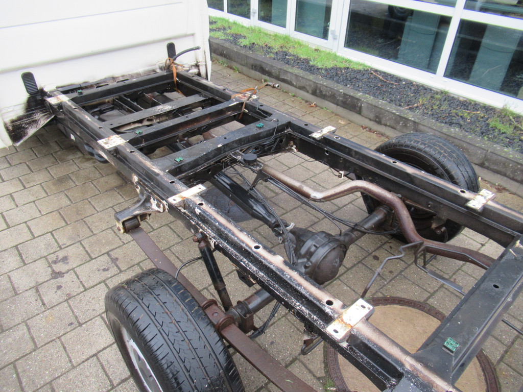 Mercedes-Benz 309 CDI Right Hand Drive Chassis 366 PTO 8