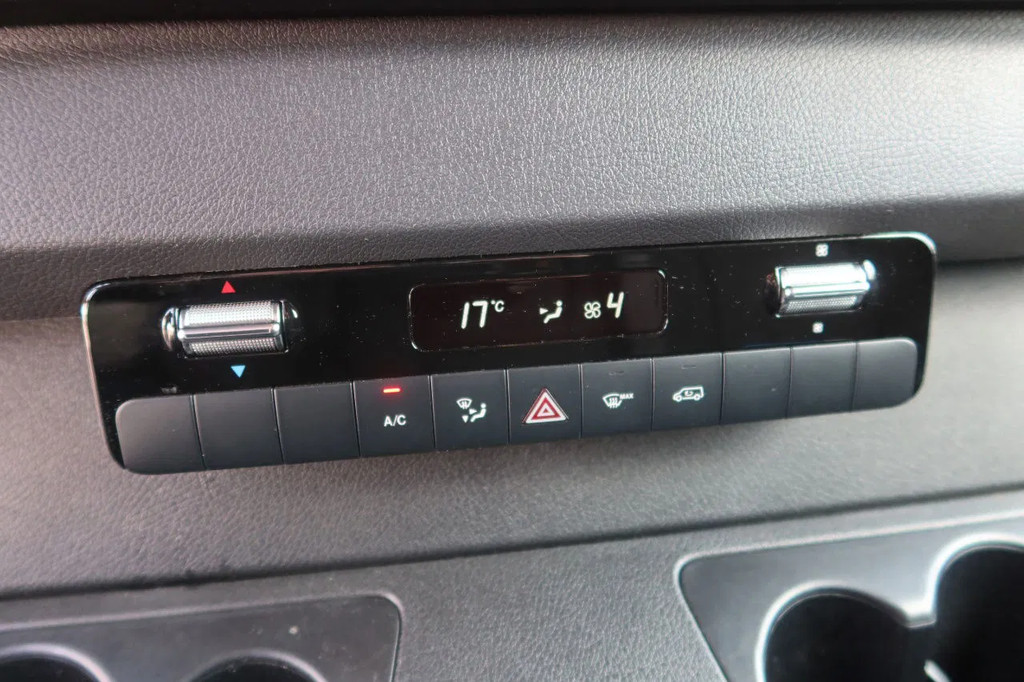 Mercedes-Benz 317 CDI 317 CDI L3/H2 Koel/Vries Automaat 12