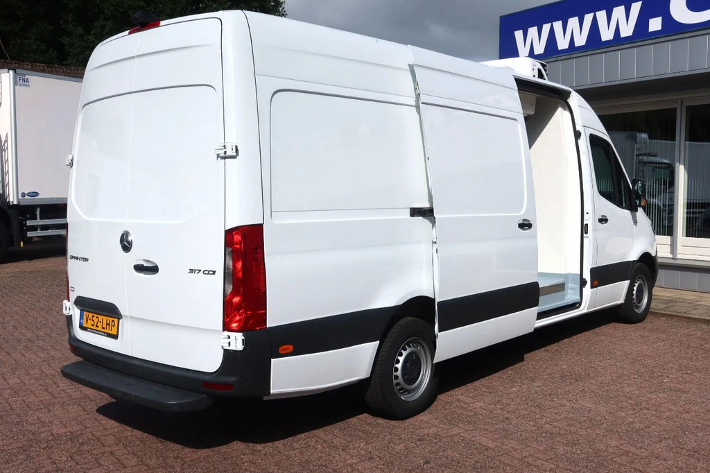 Mercedes-Benz 317 CDI 317 CDI L3/H2 Koel/Vries Automaat 21