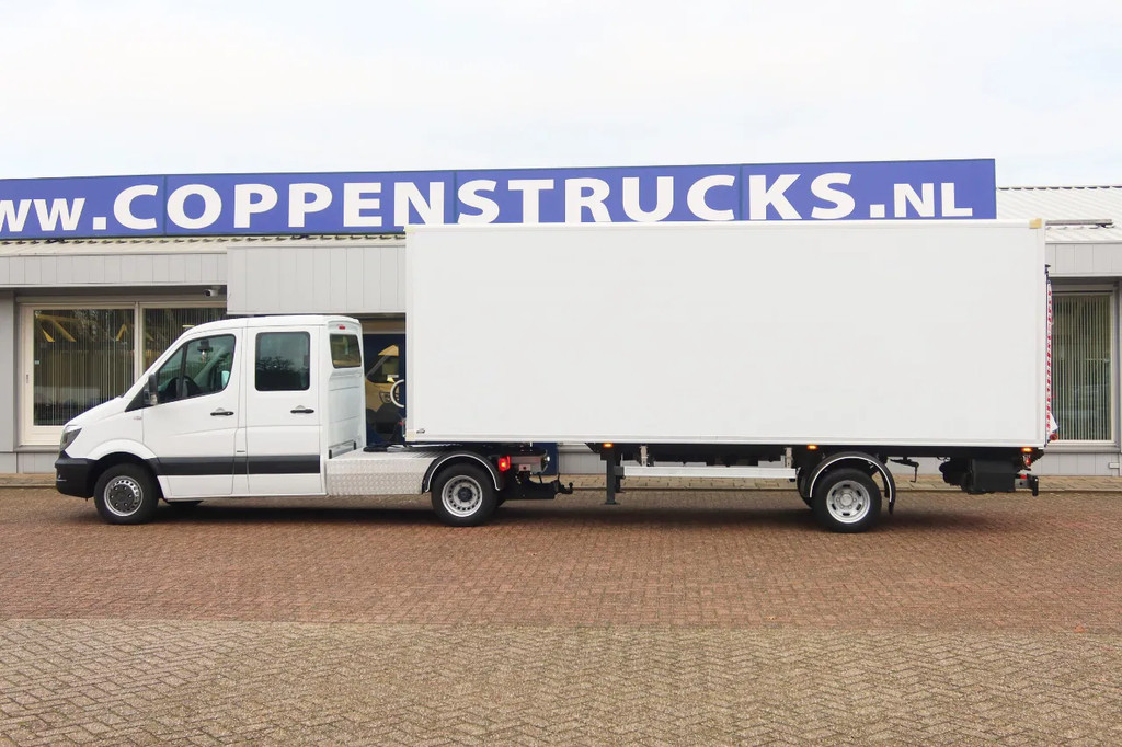 Mercedes-Benz 519 CDI V6 Motor 519 CDI V6 Motor + B.E Trailer 13