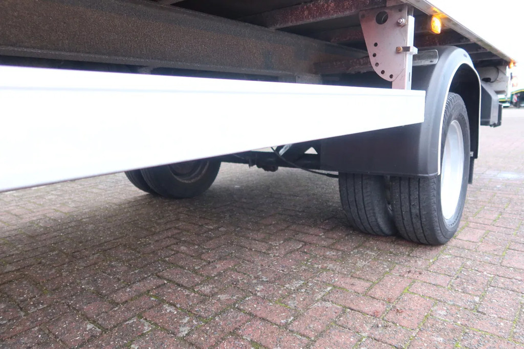 Mercedes-Benz 519 CDI V6 Motor 519 CDI V6 Motor + B.E Trailer 17