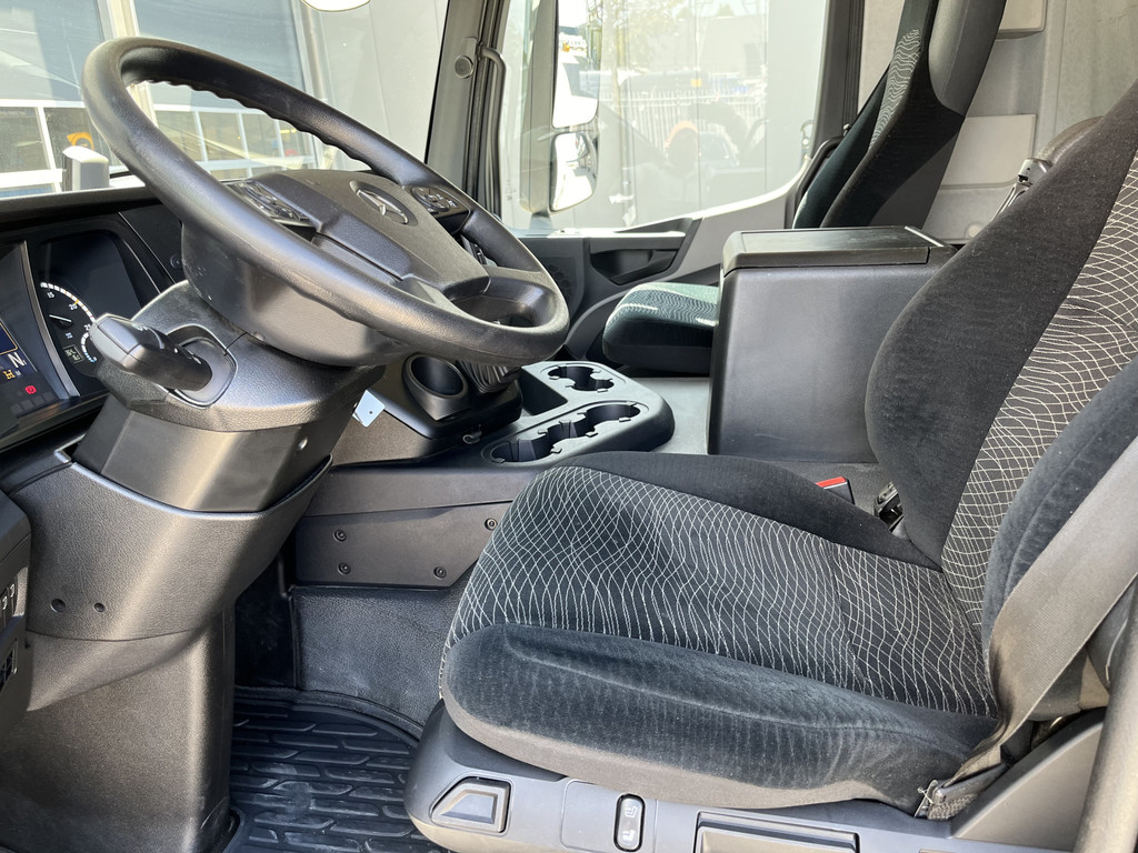 Mercedes-Benz ANTOS 2546 6X2 Bouwstoffenauto / Open laadbak vv KRAAN MKG HLK 221-3 met Stenenklem 10