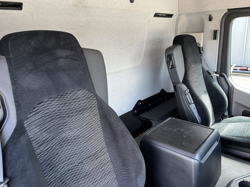Mercedes-Benz ANTOS 2546 6X2 Bouwstoffenauto / Open laadbak vv KRAAN MKG HLK 221-3 met Stenenklem 13