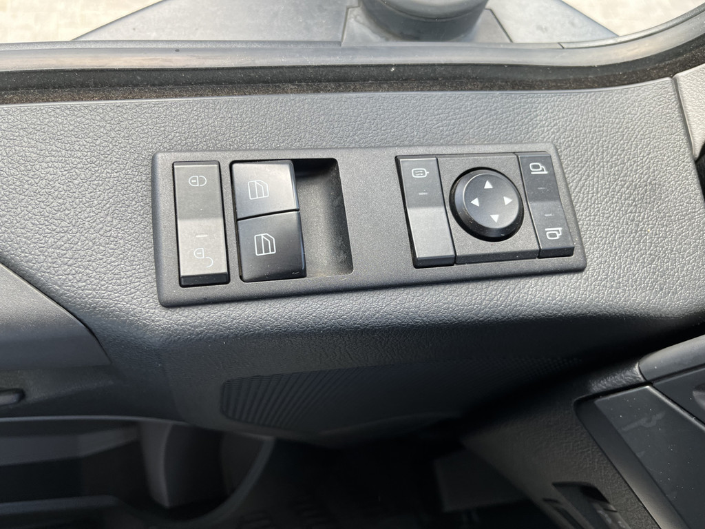 Mercedes-Benz ANTOS 2546 6X2 Bouwstoffenauto / Open laadbak vv KRAAN MKG HLK 221-3 met Stenenklem 17