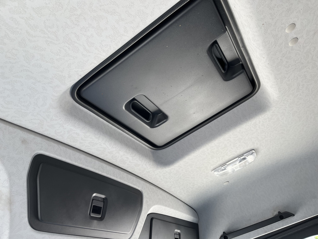 Mercedes-Benz ANTOS 2546 6X2 Bouwstoffenauto / Open laadbak vv KRAAN MKG HLK 221-3 met Stenenklem 21