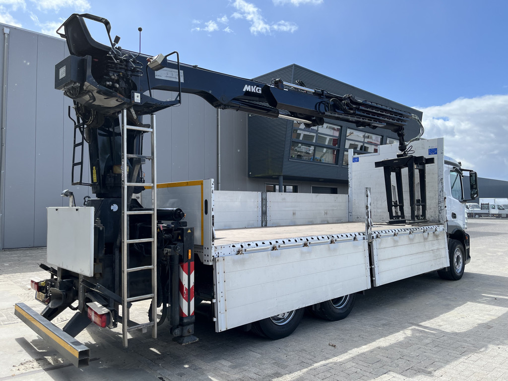 Mercedes-Benz ANTOS 2546 6X2 Bouwstoffenauto / Open laadbak vv KRAAN MKG HLK 221-3 met Stenenklem 7