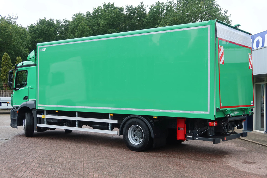 Mercedes-Benz Actros 1824 L Bakwagen + Laadklep 2000 kg 11