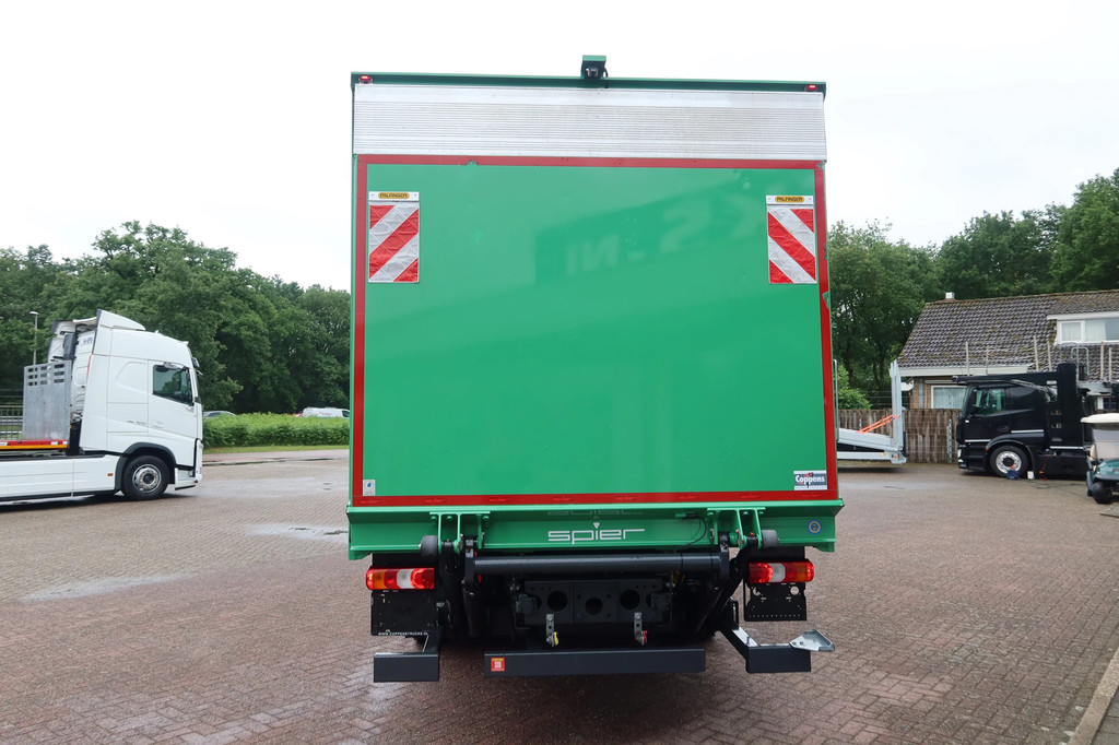 Mercedes-Benz Actros 1824 L Bakwagen + Laadklep 2000 kg 12