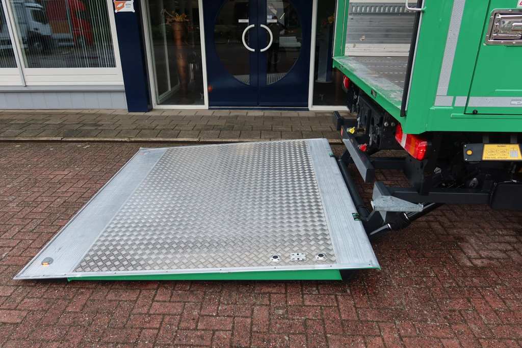 Mercedes-Benz Actros 1824 L Bakwagen + Laadklep 2000 kg 14