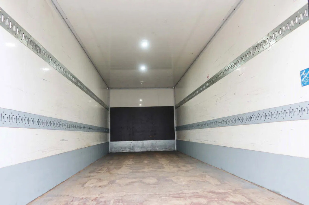 Mercedes-Benz Actros 1840 L Bakwagen + Bar klep 2000 KG + Geïsoleerde bak 7