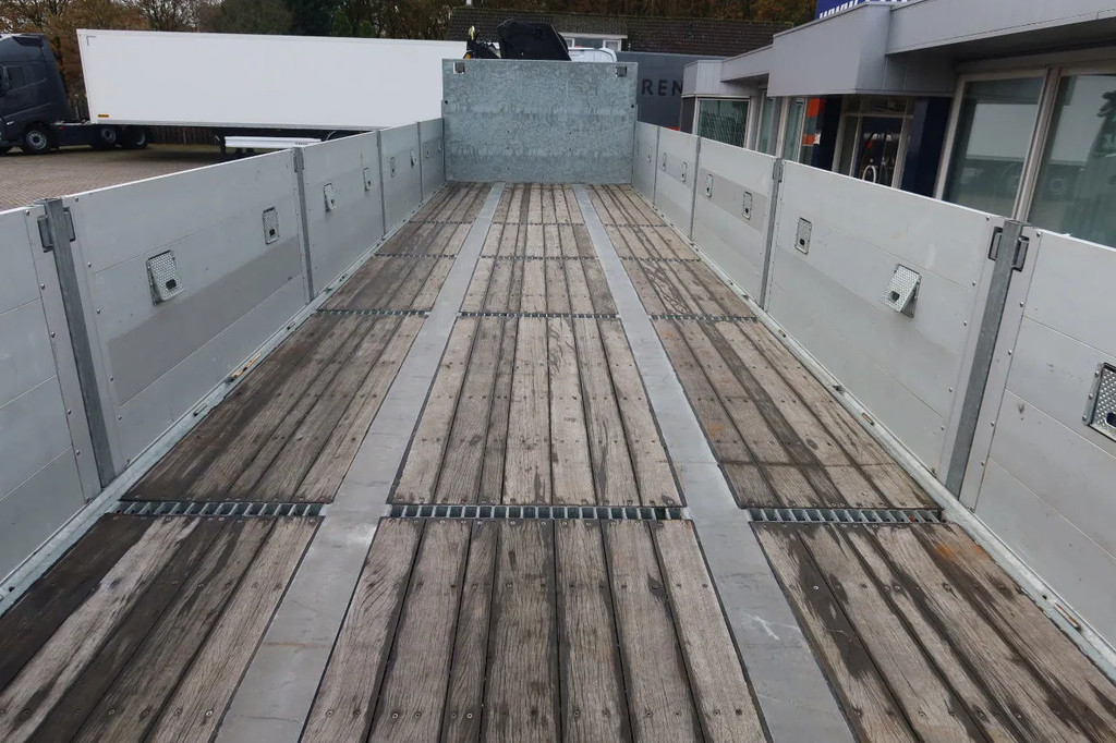 Mercedes-Benz Actros 2133 L Trekker + Hiab Kraan met City Trailer: OT-92-VD 17