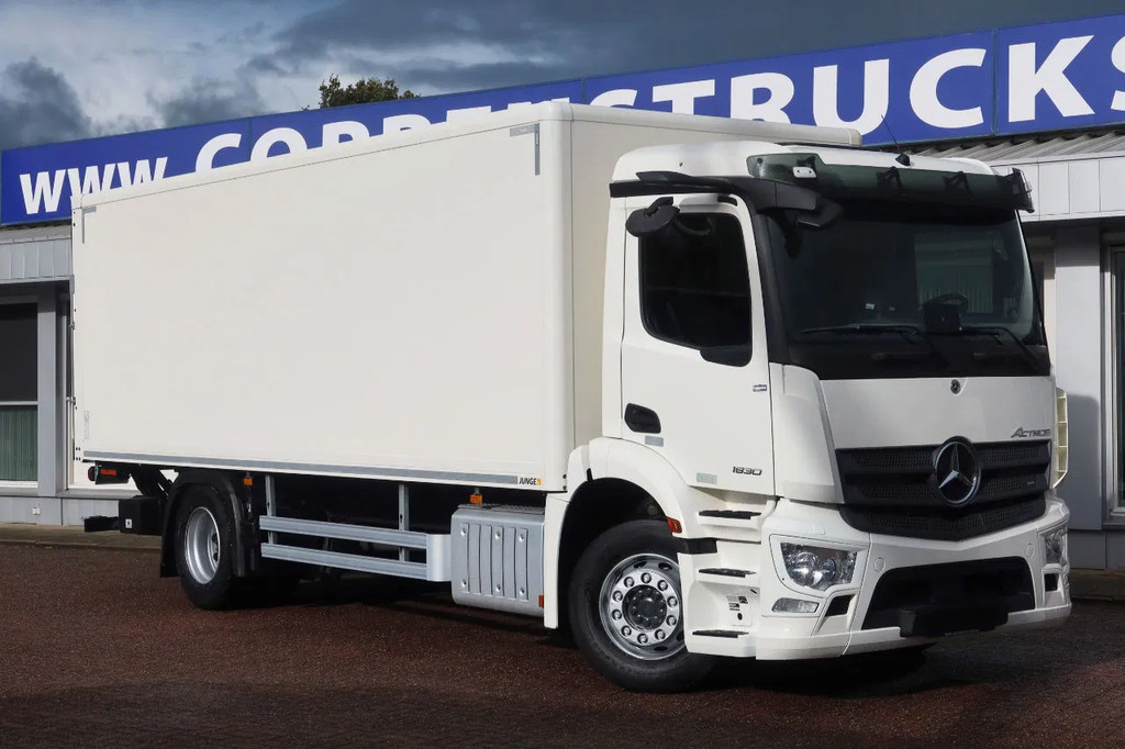 Mercedes-Benz Actros 1830 Bak + Dhollandia klep 2000 KG + rolstops. 7