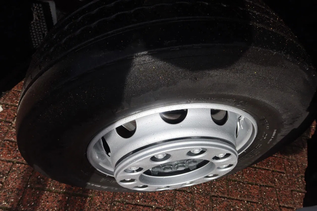 Mercedes-Benz Actros 1830 Bak + Dhollandia klep 2000 KG + rolstops. 8