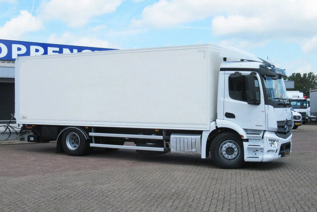 Mercedes-Benz Actros 1832 1832 LL 4x2 20