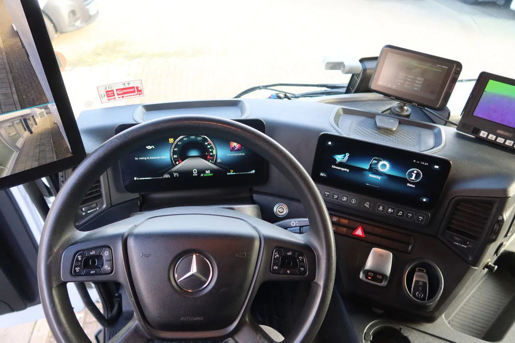 Mercedes-Benz Actros 1840 L Bkawagen+ BAR klep 2.000kg met Gesioleerde bak 8