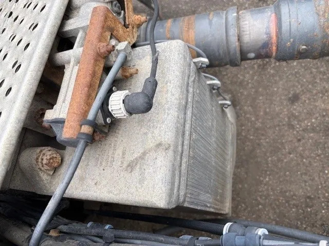 Mercedes-Benz Actros 1840 LS (MP1) (EPS WITH CLUTCH (3 PEDALS) / RETARDER / ROOF SPOILER / ETC.) 12