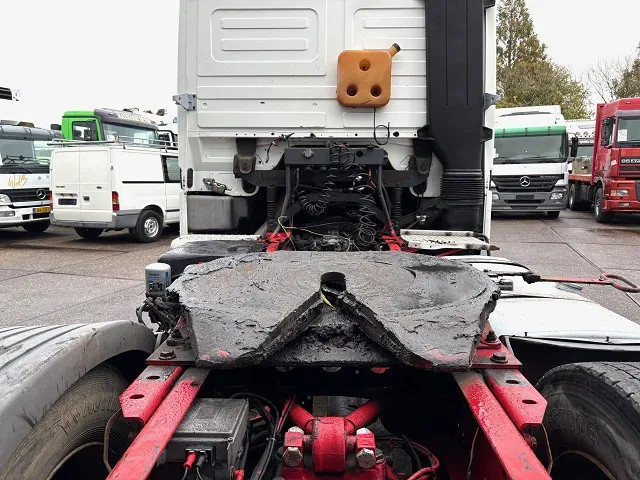 Mercedes-Benz Actros 1843 LS (MP1) (EPS WITH CLUTCH (3 PEDALS) / AIRCONDITIONING / SUNVISOR / ETC.) 12