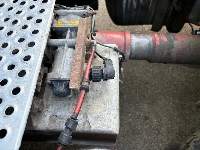 Mercedes-Benz Actros 1846 LS (MP2) (EPS WITH CLUTCH (3 PEDALS) / RETARDER / AIRCONDITIONING / ETC) 13