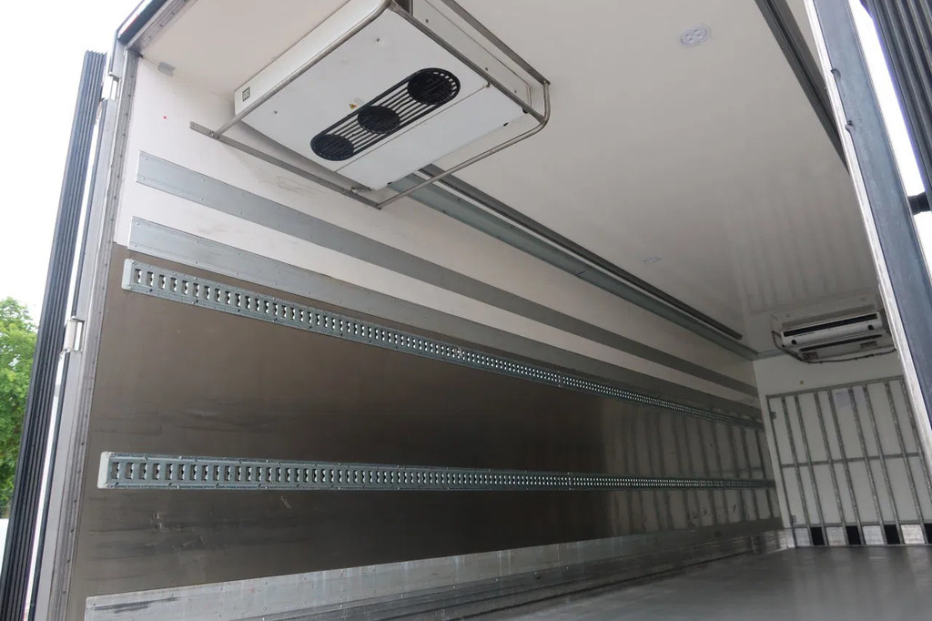 Mercedes-Benz Actros 1936 1936 L Koel/Vries+Klep Bi-Temp Thermoking T 1200R 10