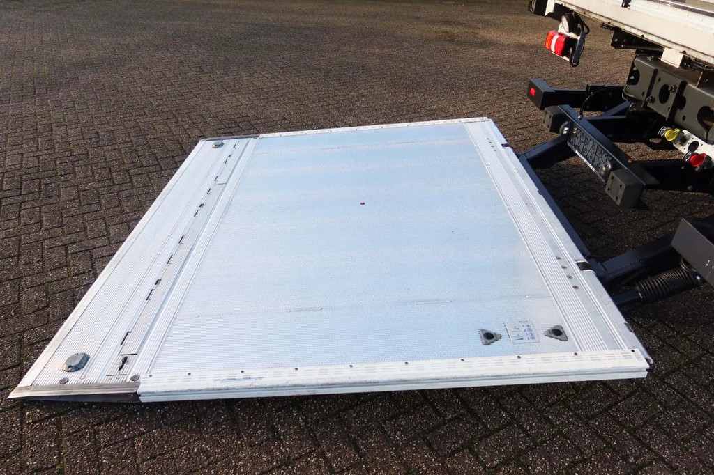 Mercedes-Benz Actros 1936 LL Koel/Vries Bi-Temp 8