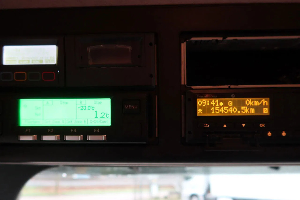 Mercedes-Benz Actros 1936 LL Koel/Vries + Klep Bi-Temp. Mitsubishi TU 1250 SA 19