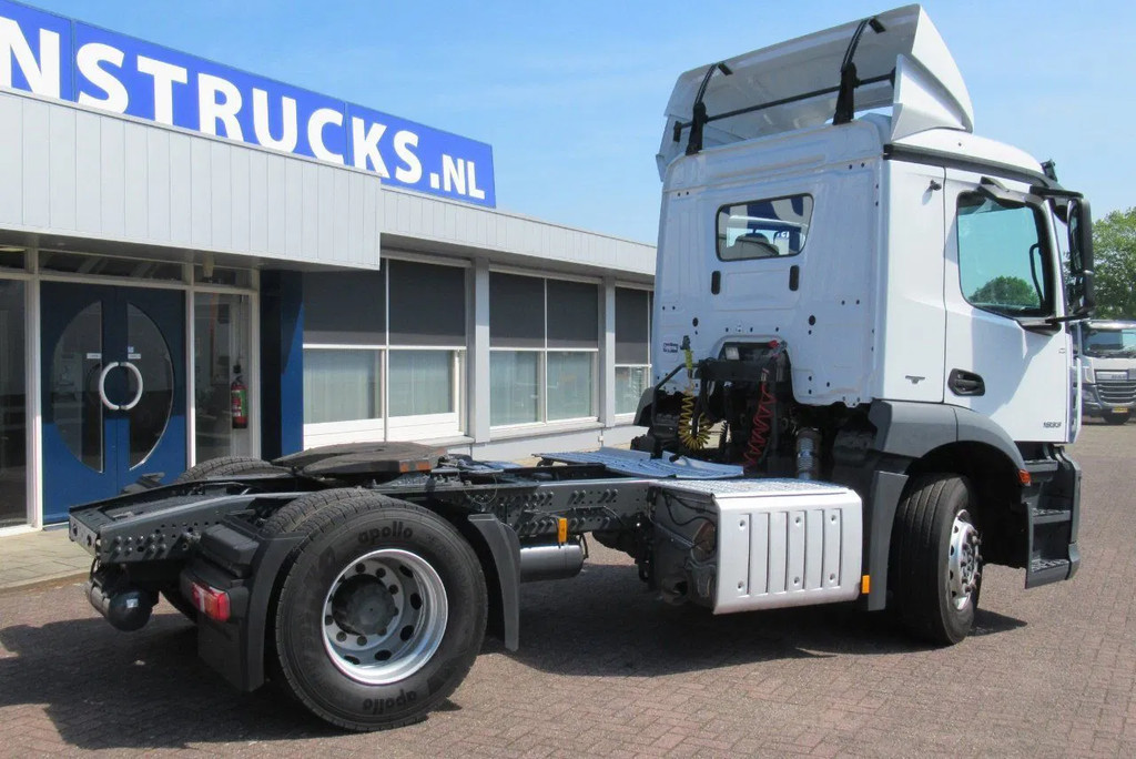 Mercedes-Benz Antos 1833 L 15