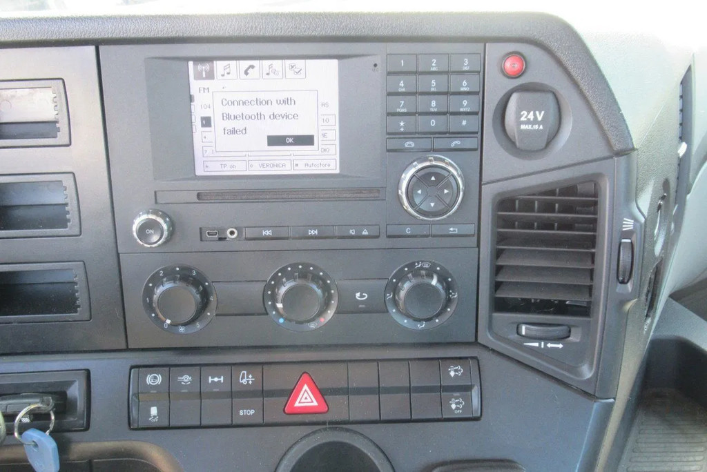 Mercedes-Benz Antos 1833 L 7