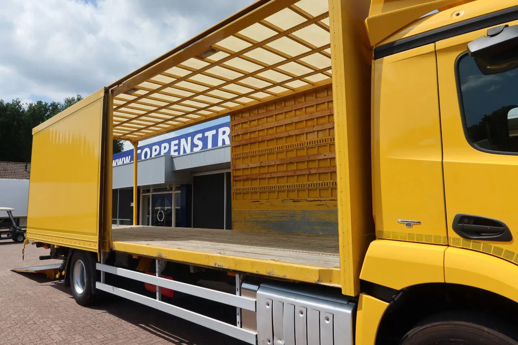 Mercedes-Benz Antos 1933 L Bak+Klep met Schuifwand + Ringfeder 10