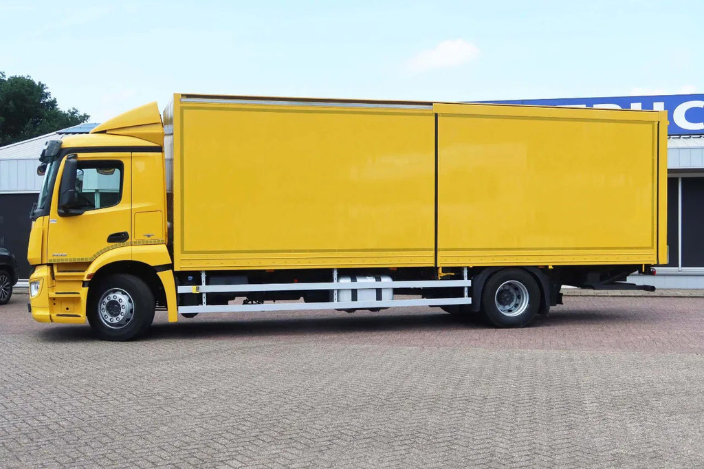 Mercedes-Benz Antos 1933 L Bak+Klep met Schuifwand + Ringfeder 11