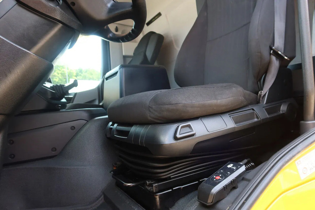 Mercedes-Benz Antos 1933 L Bak+Klep met Schuifwand + Ringfeder 8