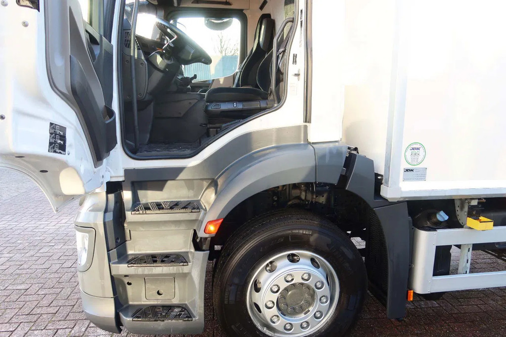 Mercedes-Benz Antos 2127 L Bak+Klep Dhollandia 2.000 kg, Geisoleerd dak 11