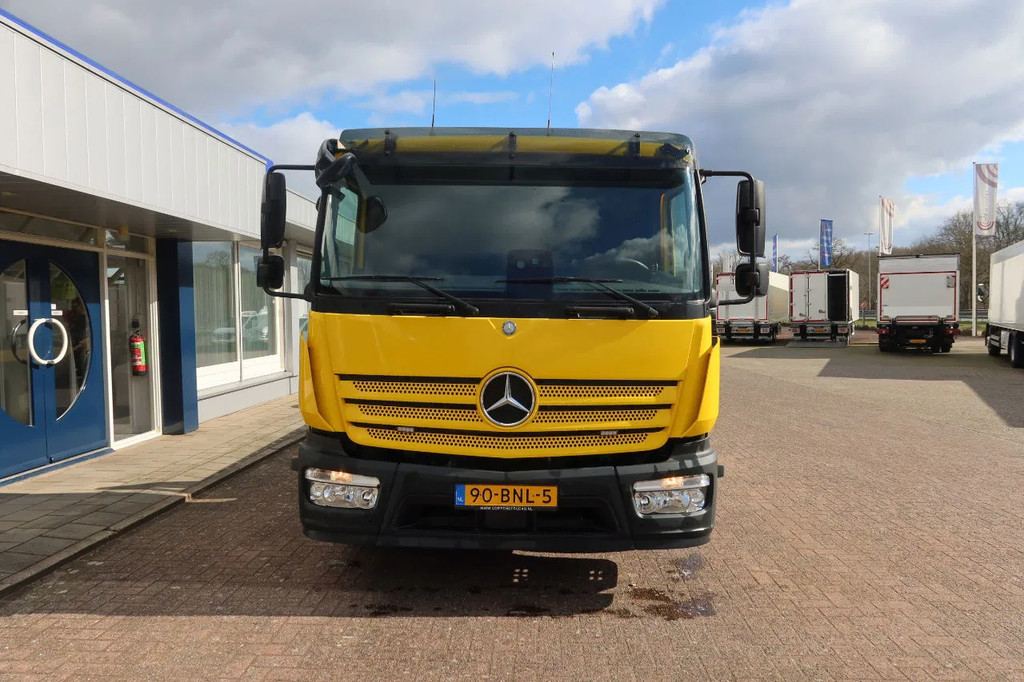 Mercedes-Benz Atego 1221 L Takel wagen 6 Persoons 20