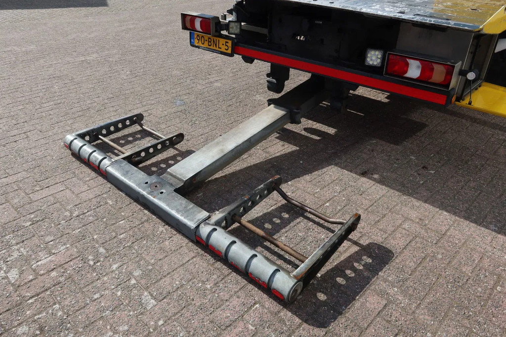 Mercedes-Benz Atego 1221 L Takel wagen 6 Persoons 7