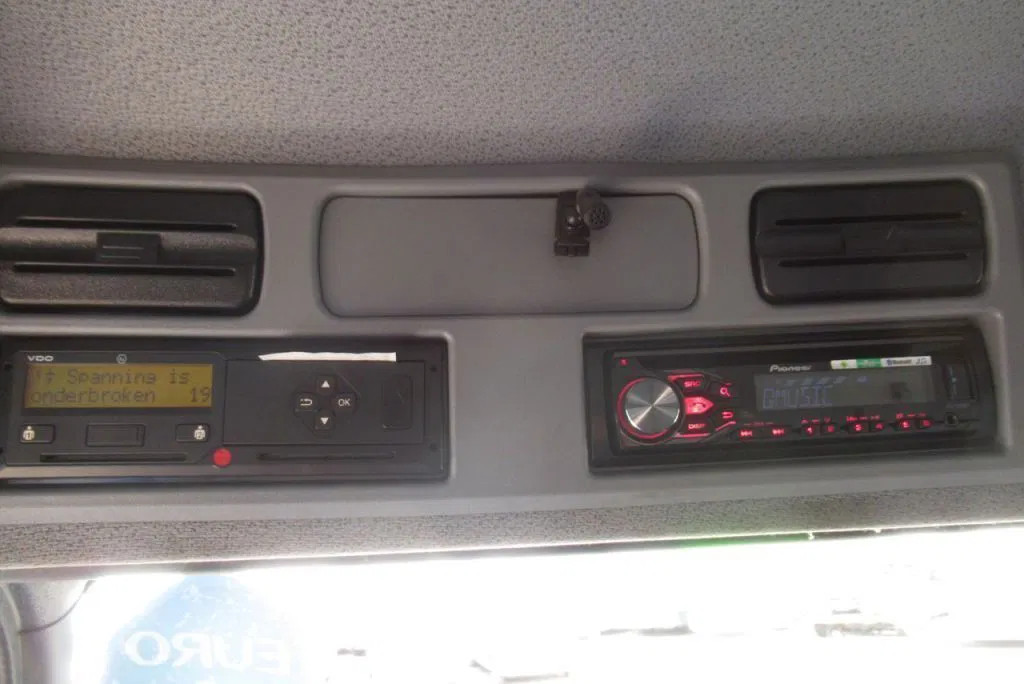 Mercedes-Benz Atego 1318L Euro 6 10